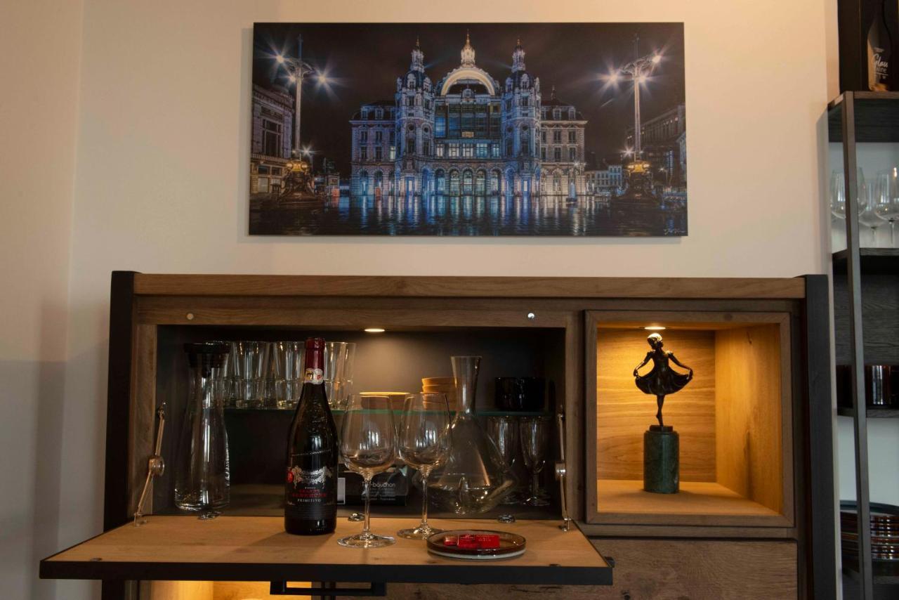 Cityantwerp Een Oase Van Rust Direct Achter De Meir Apartment Luaran gambar