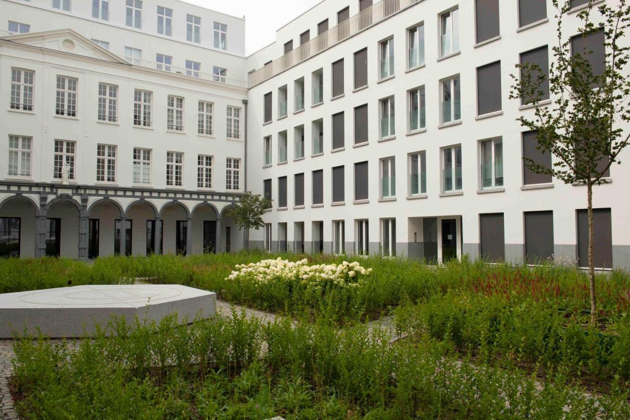 Cityantwerp Een Oase Van Rust Direct Achter De Meir Apartment Luaran gambar